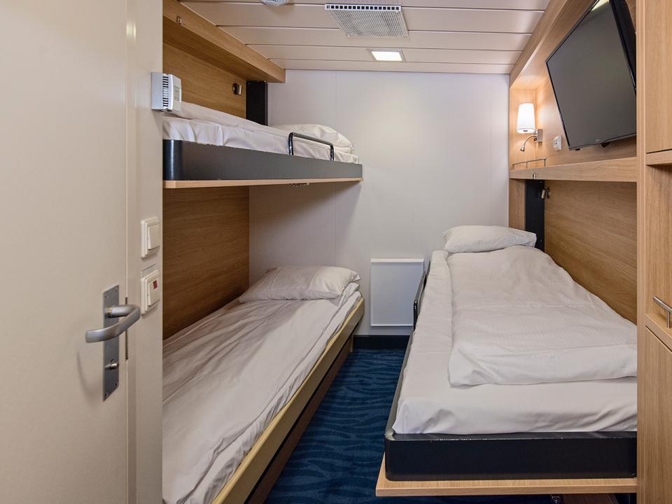 Polar Inside Triple Stateroom