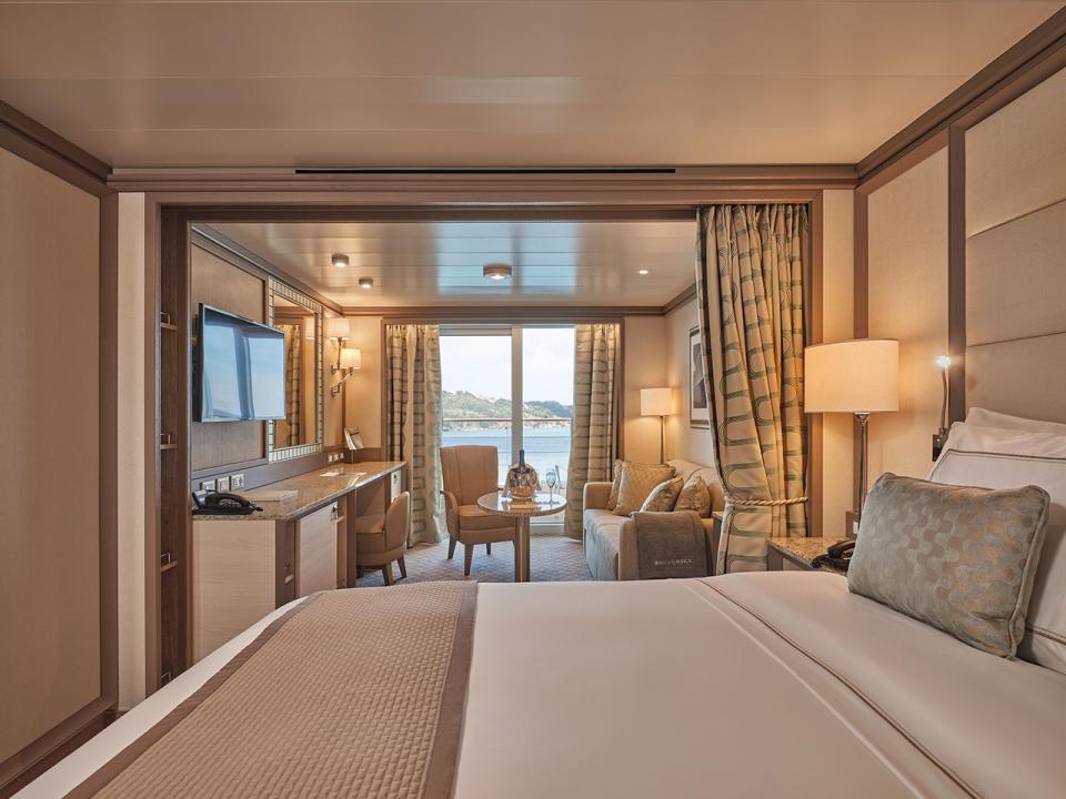 Classic Veranda Suite