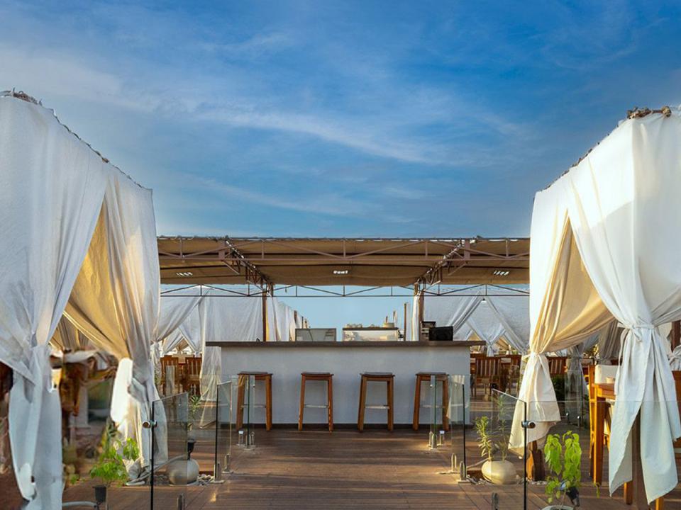 Sun Deck