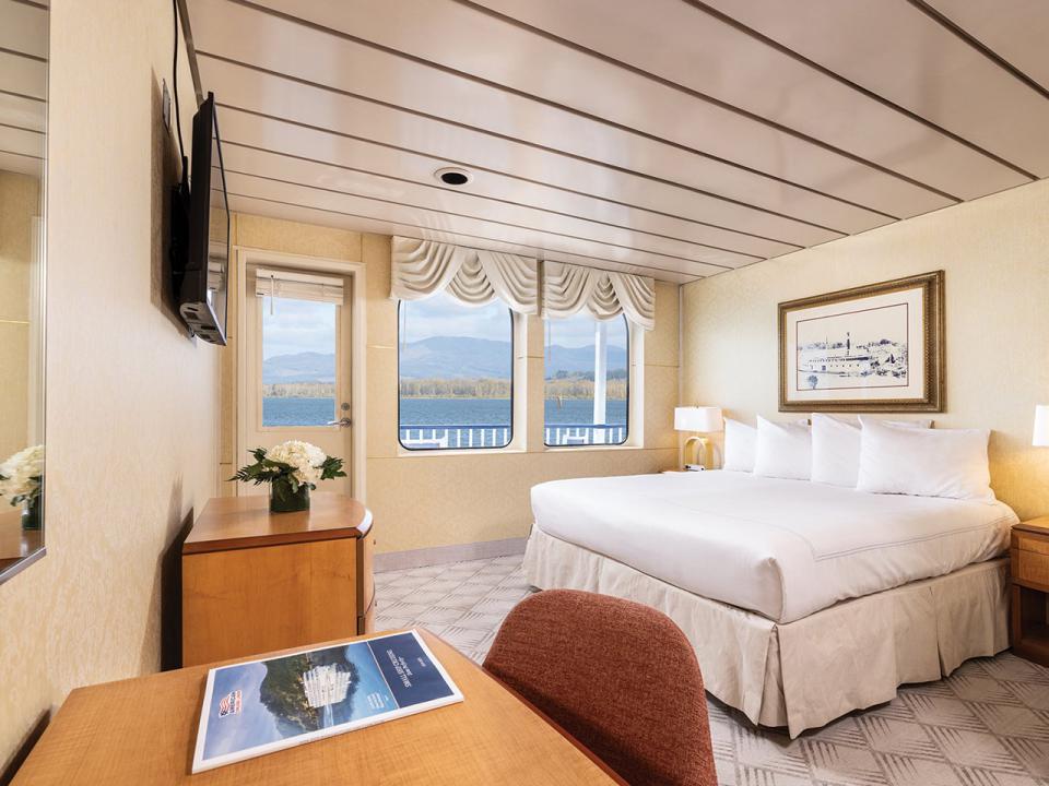 Deluxe Balcony Stateroom