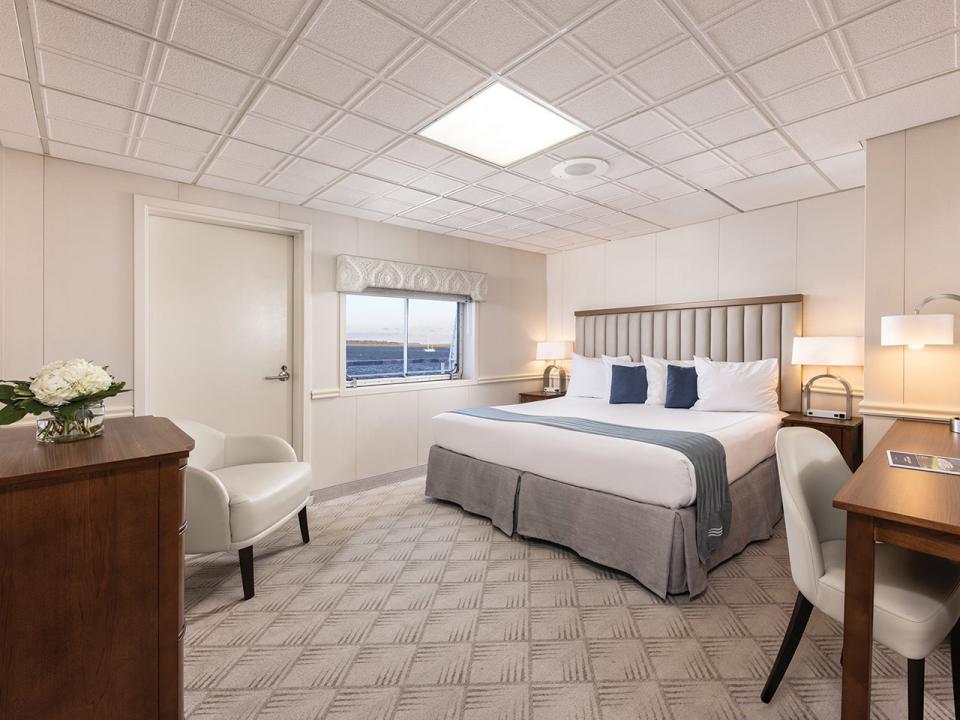 Deluxe Balcony Stateroom