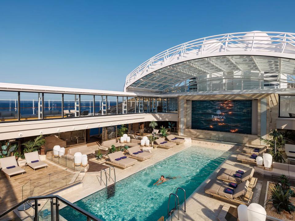 The Conservatory Pool & Bar