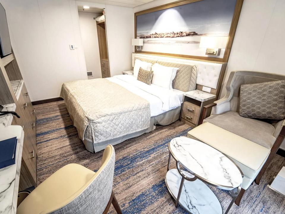 Junior Suites