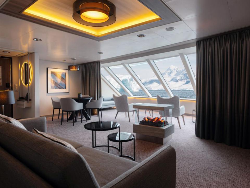 XL Suite with balcony