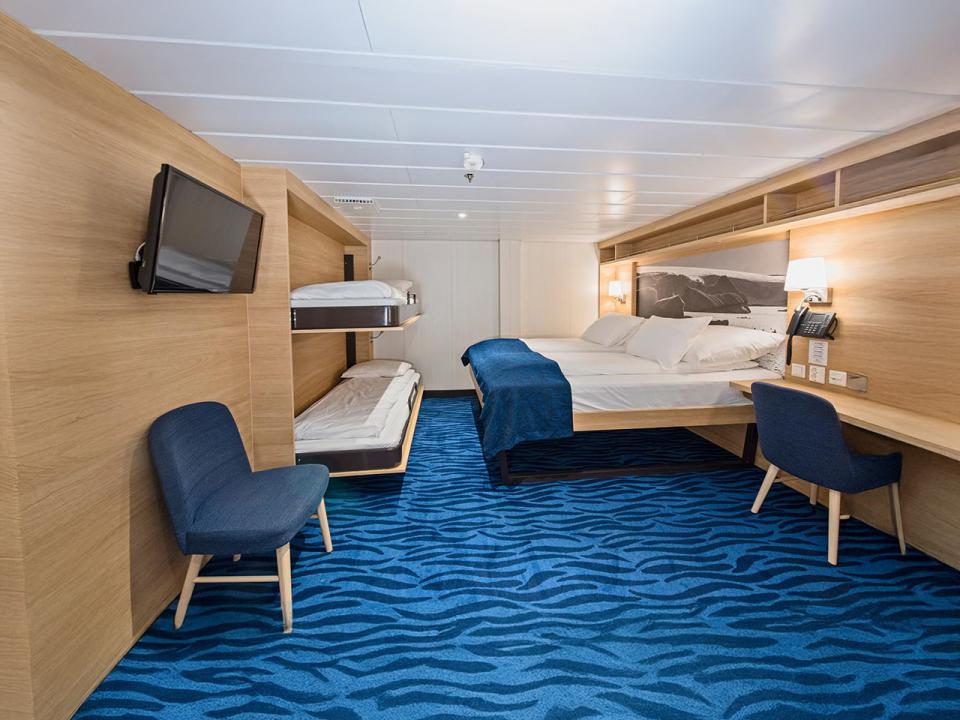 Superior inside cabin