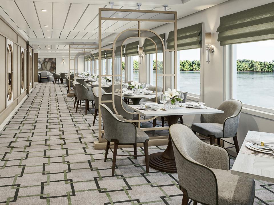 Chesapeake Lounge