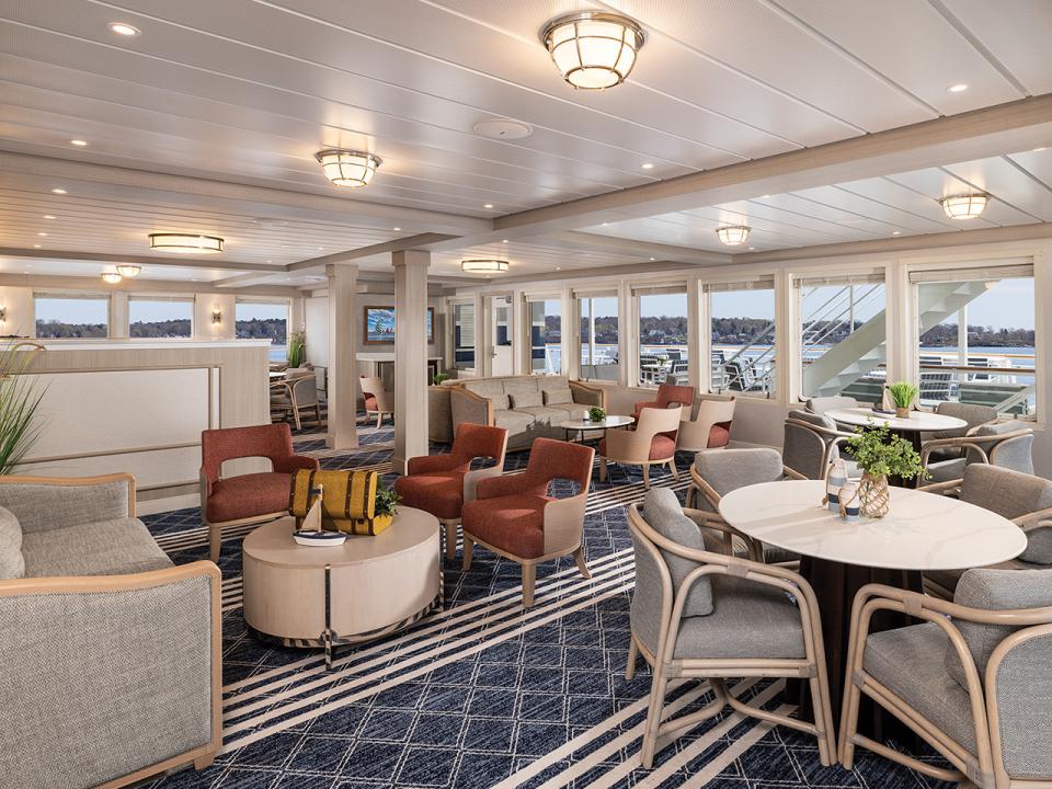 Sky Lounge