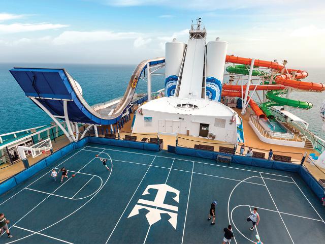 Liberty of the Seas - Sports Court