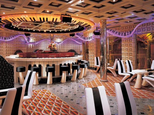 Carnival Liberty - Piano Man Bar