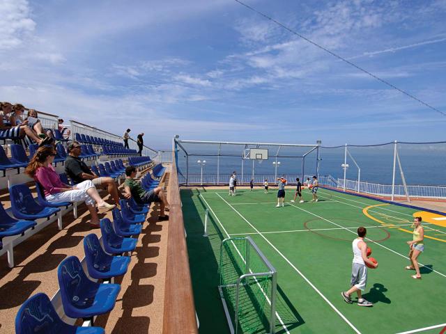 Norwegian Jewel - Sports Court