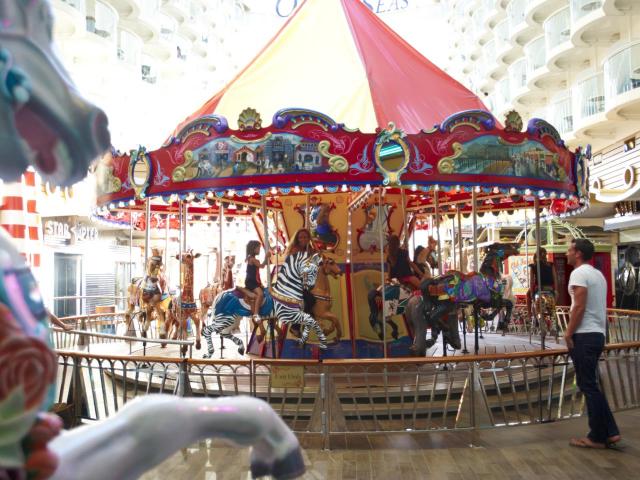 Allure of the Seas - Carousel