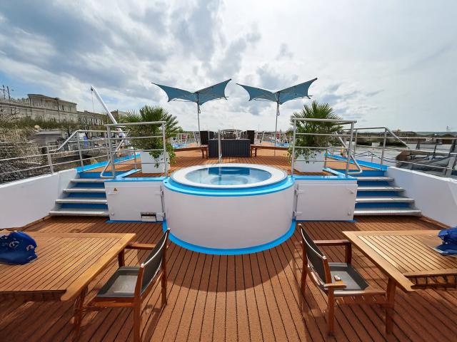 AmaDolce - Whirlpool