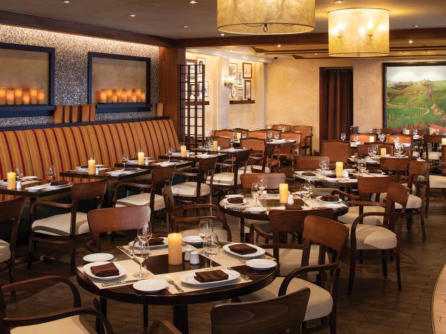 Oasis of the Seas - Giovanni's Table