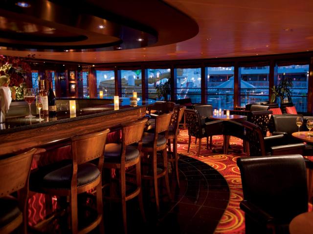 Norwegian Pearl - Star Bar