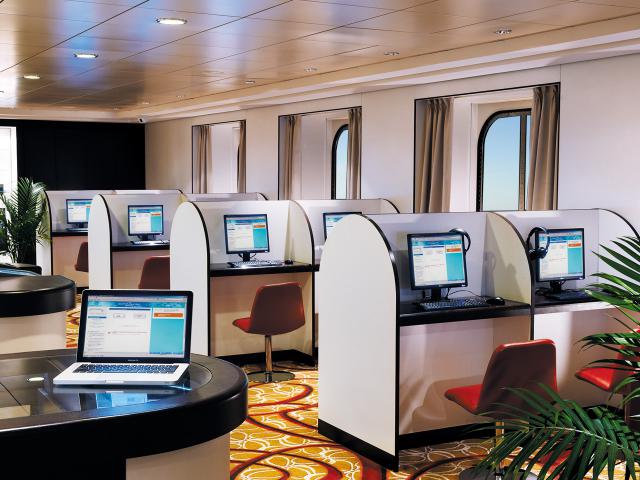 Norwegian Epic - i-Connect Internet Cafe