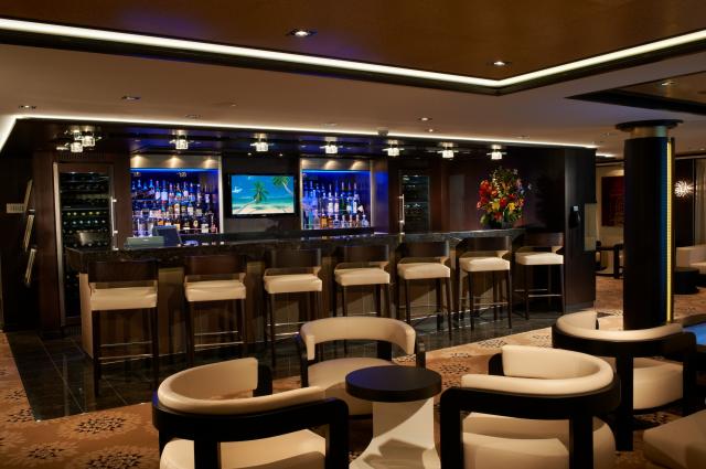Norwegian Breakaway - The Haven Lounge