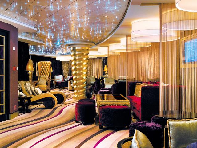 Norwegian Epic - The Epic Club Lounge