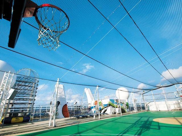 Norwegian Epic - Sports Complex