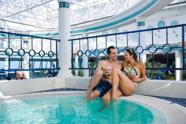 Enchantment of the Seas - Solarium Pool