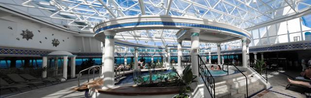 Grandeur of the Seas - Solarium Pool