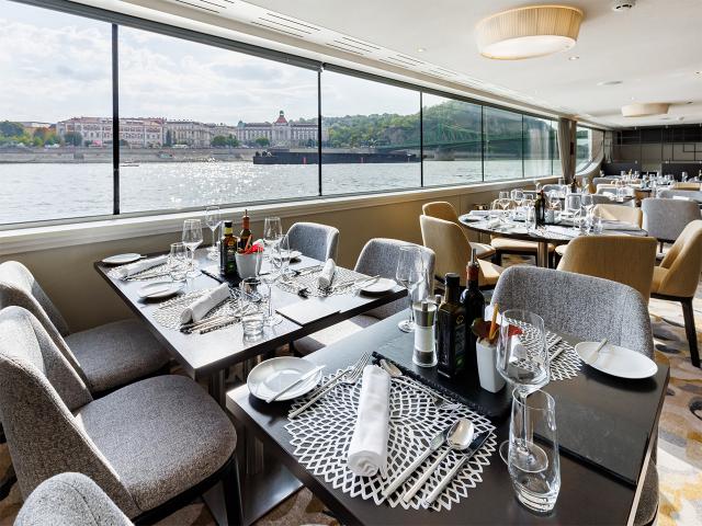 Avalon Impression - Dining Room