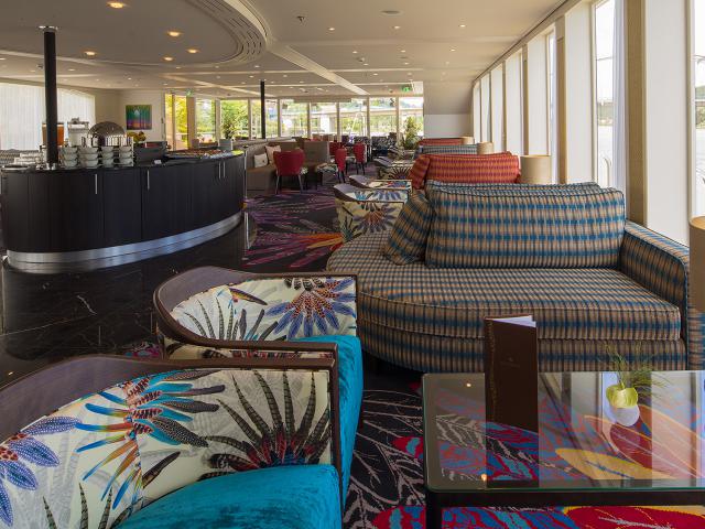 AmaStella - Main Lounge & Bar