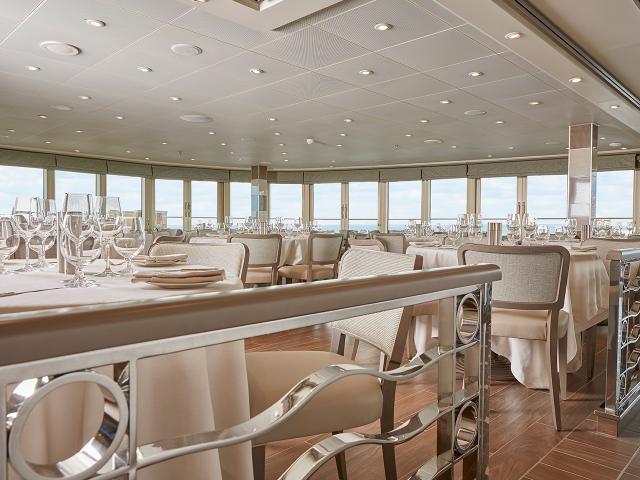 Silver Muse - La Terraza