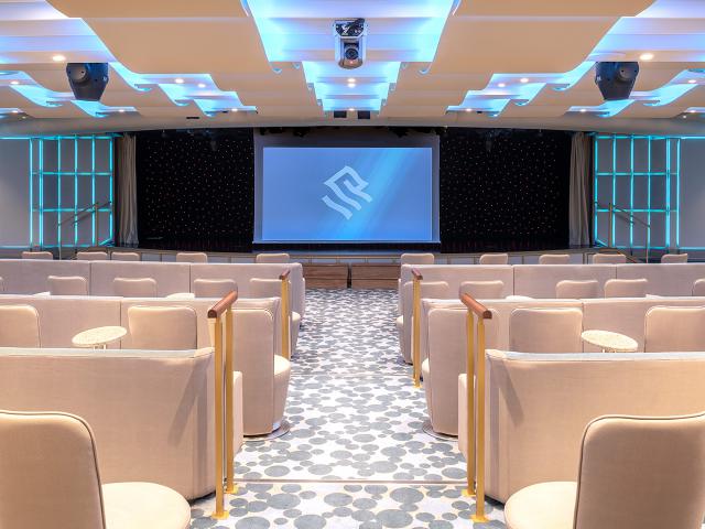 Silver Moon - Venetian Lounge