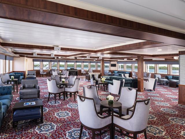 American Heritage - Lounge