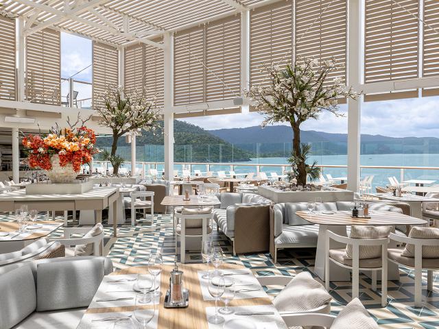 Silver Ray - The Grill