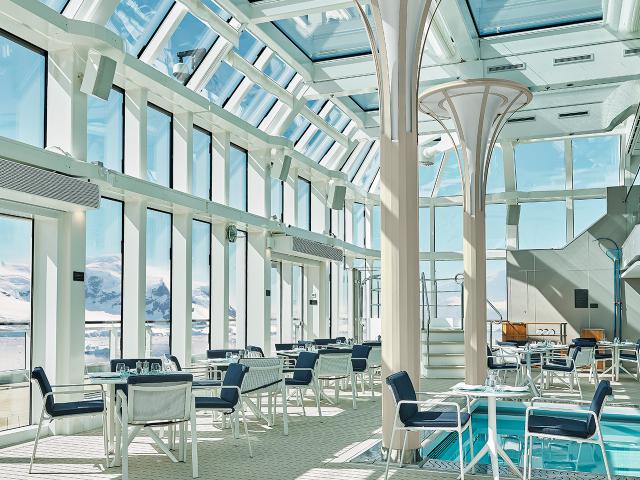 Silver Endeavour - Pool Deck