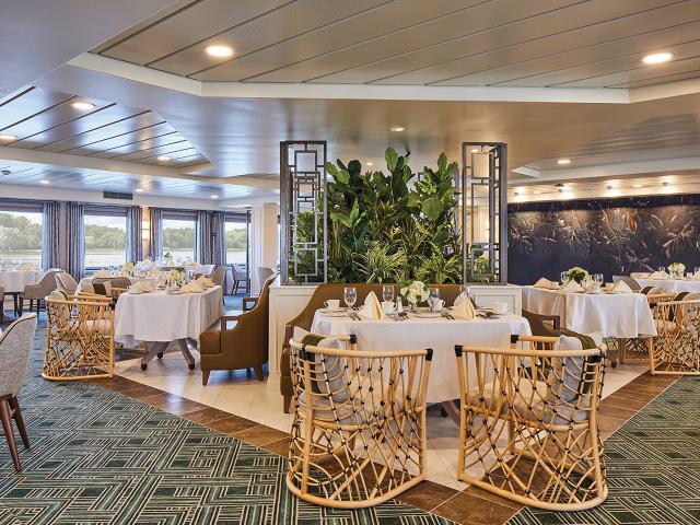 American Symphony - Restaurant