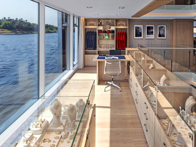 Viking Gyda  - Shop
