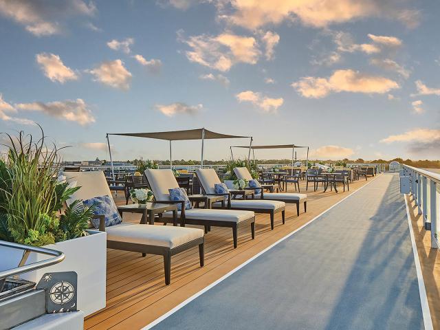 American Encore - Sun Deck