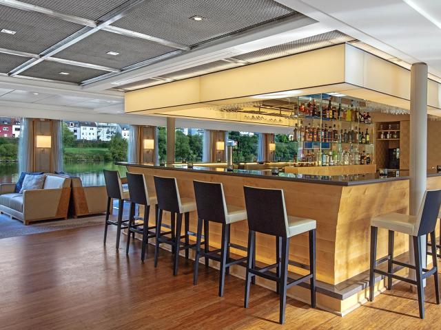 Viking Haki - Lounge & Bar