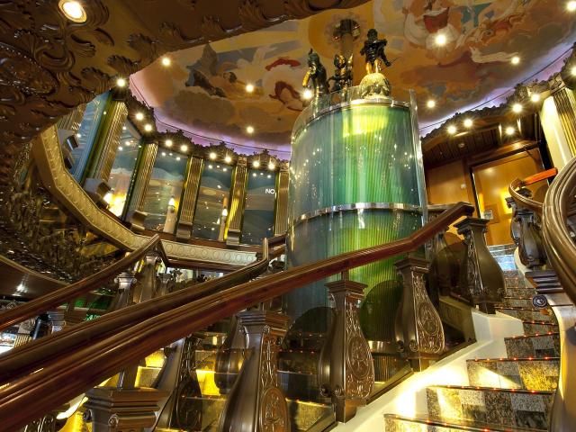 Carnival Pride - The Piazza Cafe