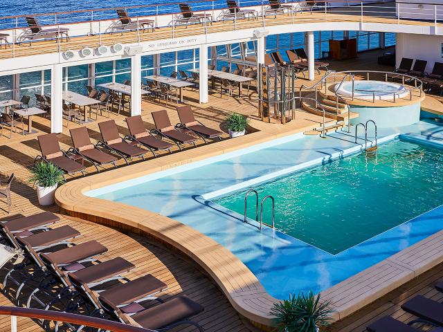 Silver Shadow - Pool