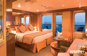 Suite with Ocean View Balcony