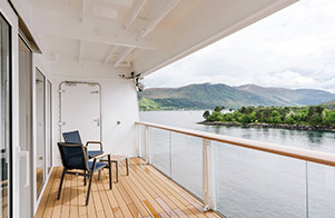 Wheelchair-accessible Stateroom w/ Balcony