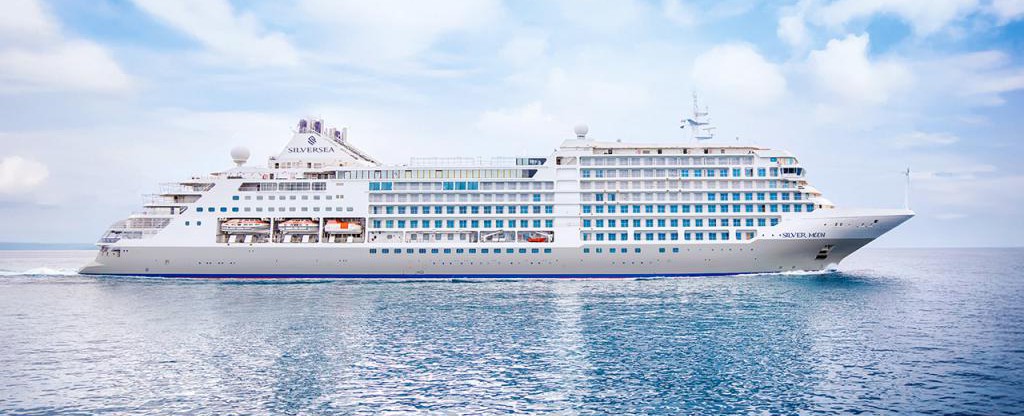 Cheap Silver Moon Cruises - Silversea Cruises Silver Moon on CruiseCheap.com