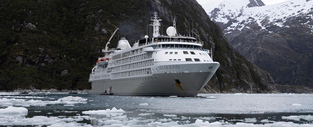 Silver Wind Cruise Ship - Silversea Cruises Silver Wind on iCruise.com