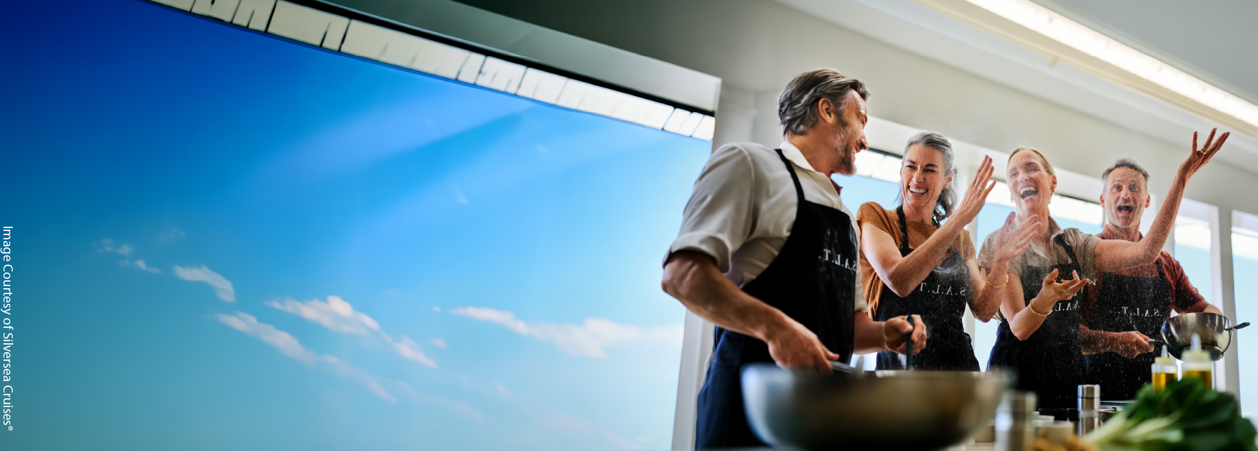 Dining on Cruises hero