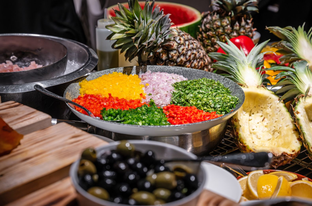 Emerald Cruises dining